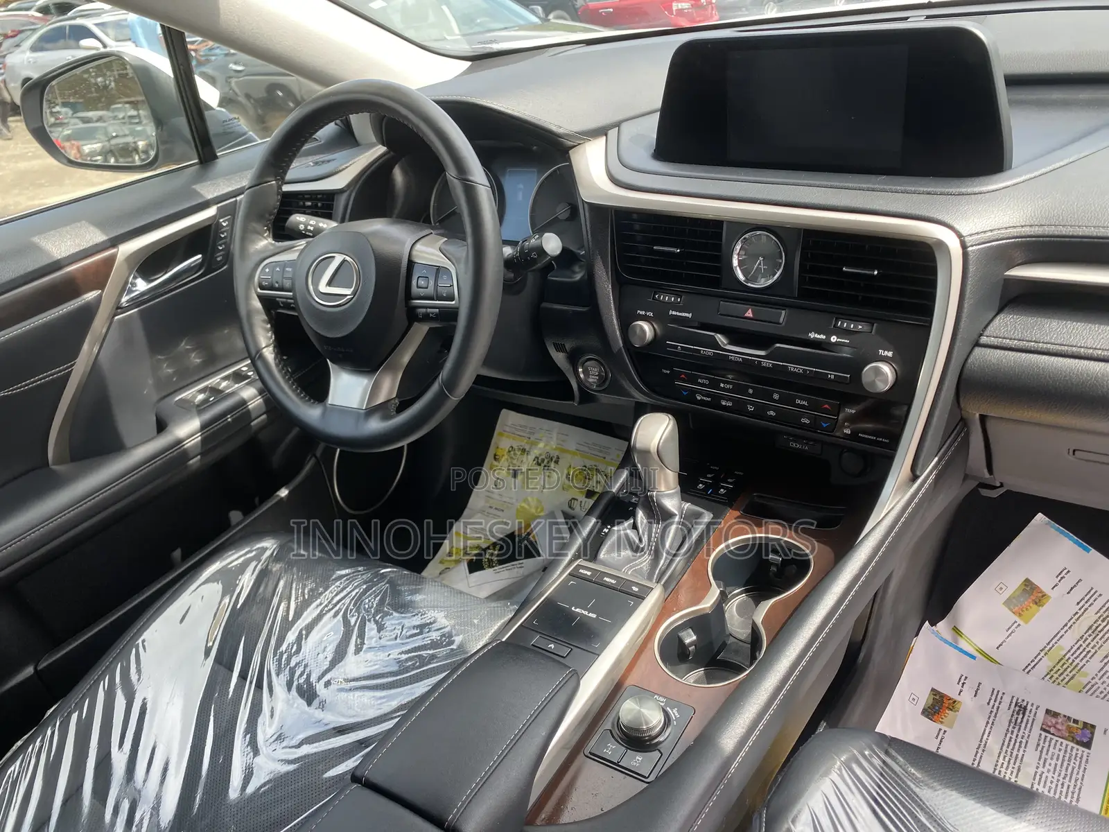 Lexus RX 2022 White