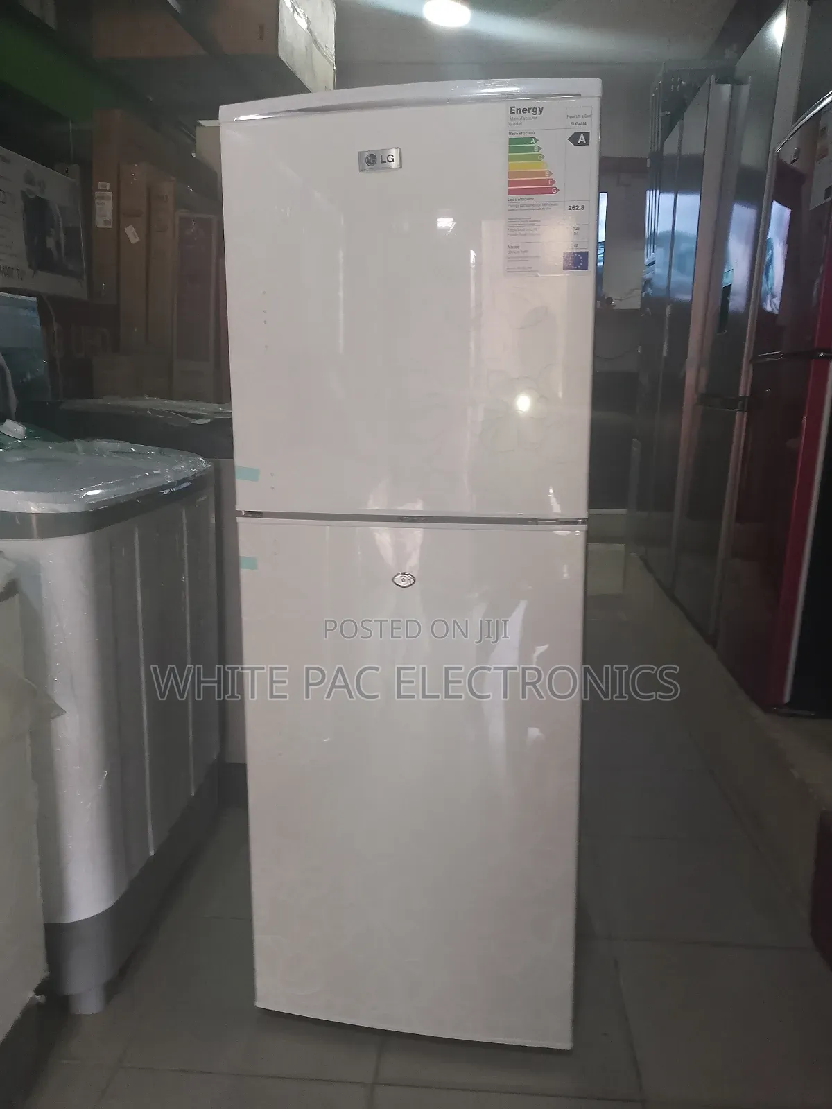 Brand New> LG 270-Litre Double Door Fast Ice Maker( Extranal