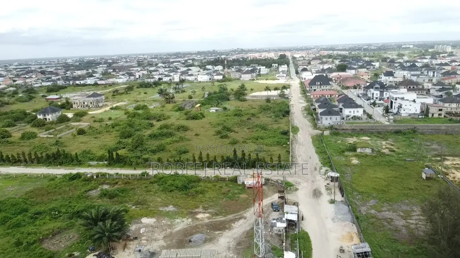 Prime Plot in Exclusive Estate