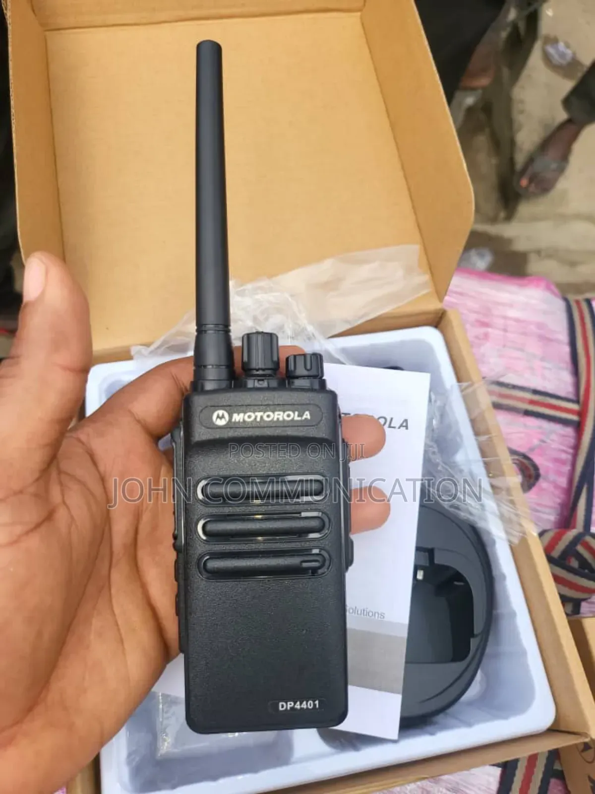 Motorola Dp4401 Walkie Talkie Radio