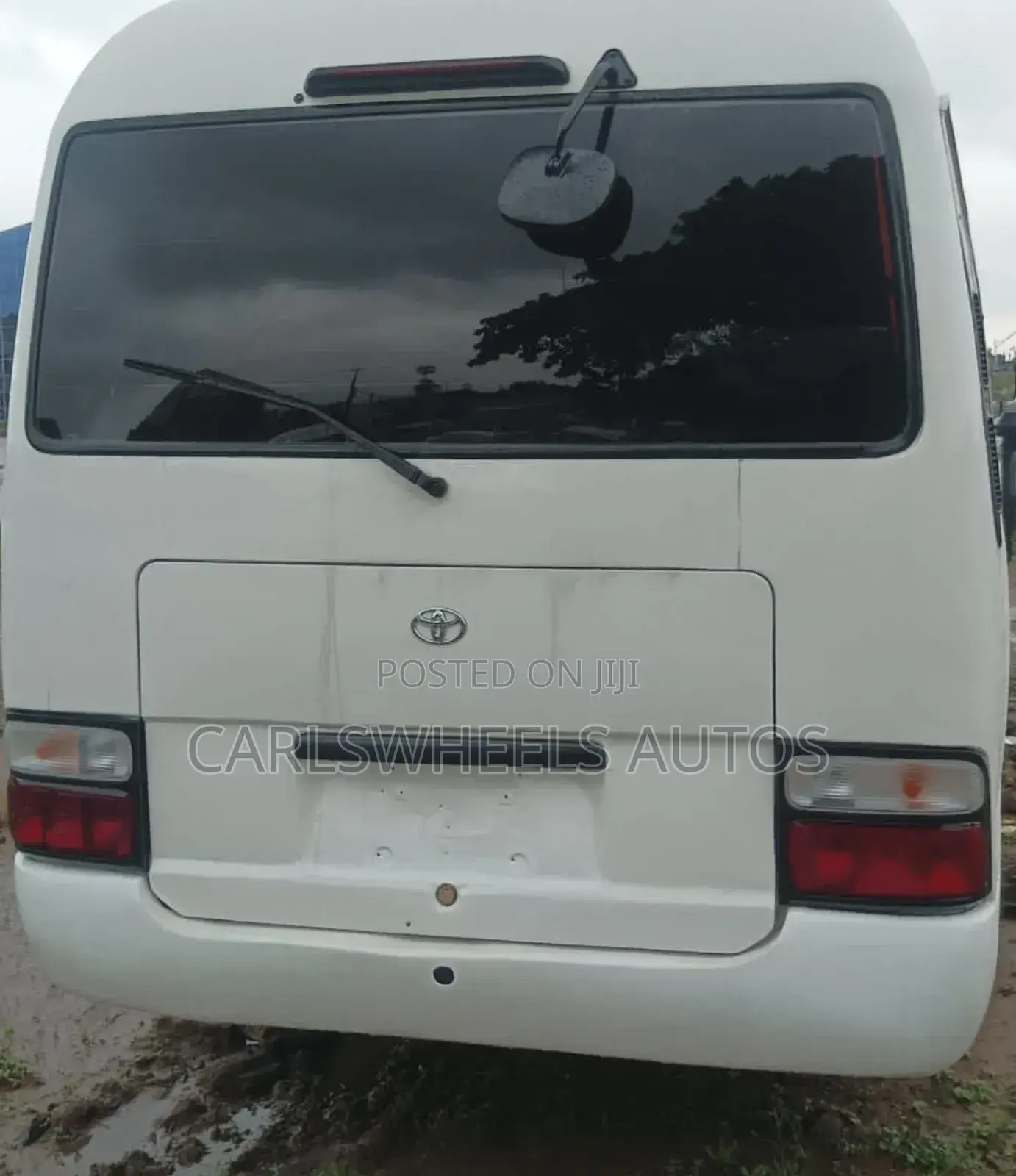 Toyota Coaster 2012 White
