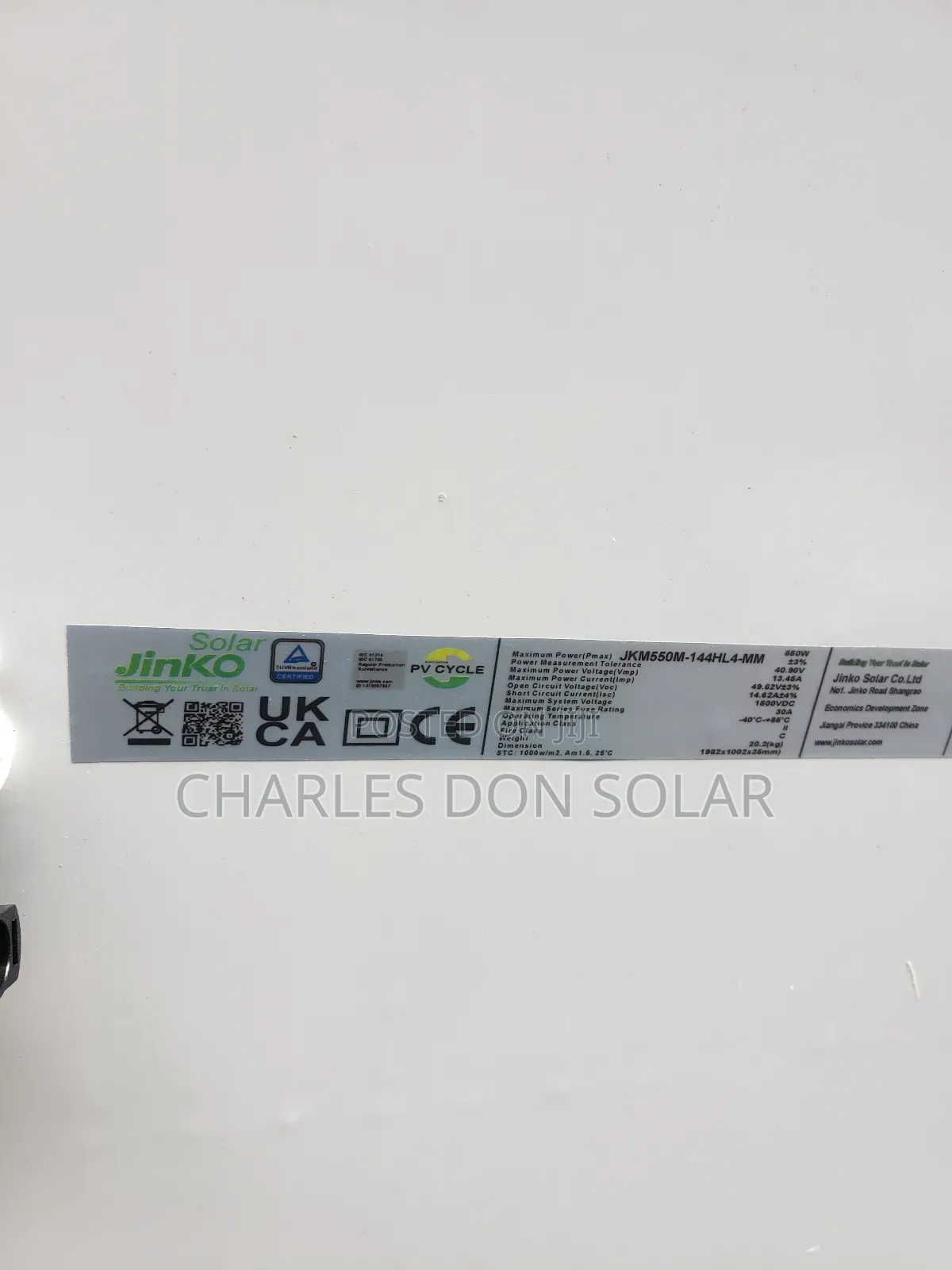 550watts Jinko Solar Panel