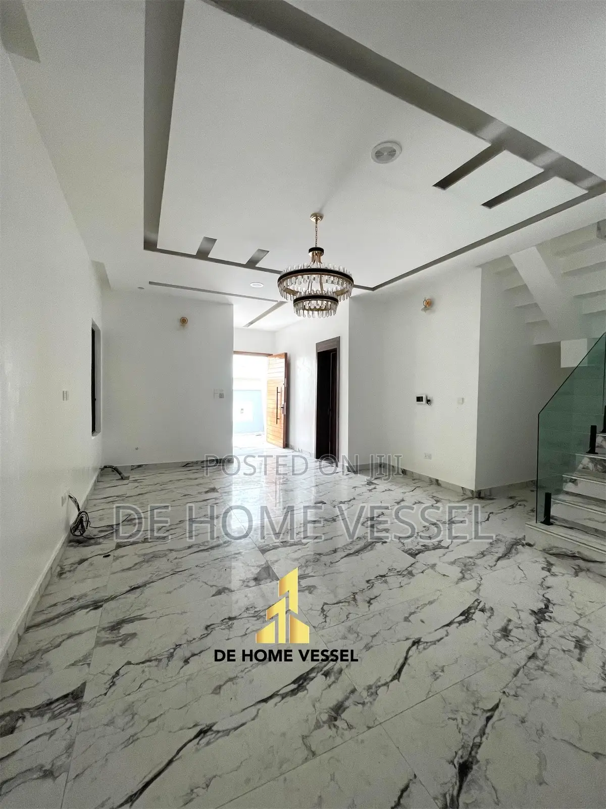 5bdrm Duplex in Lekki for sale