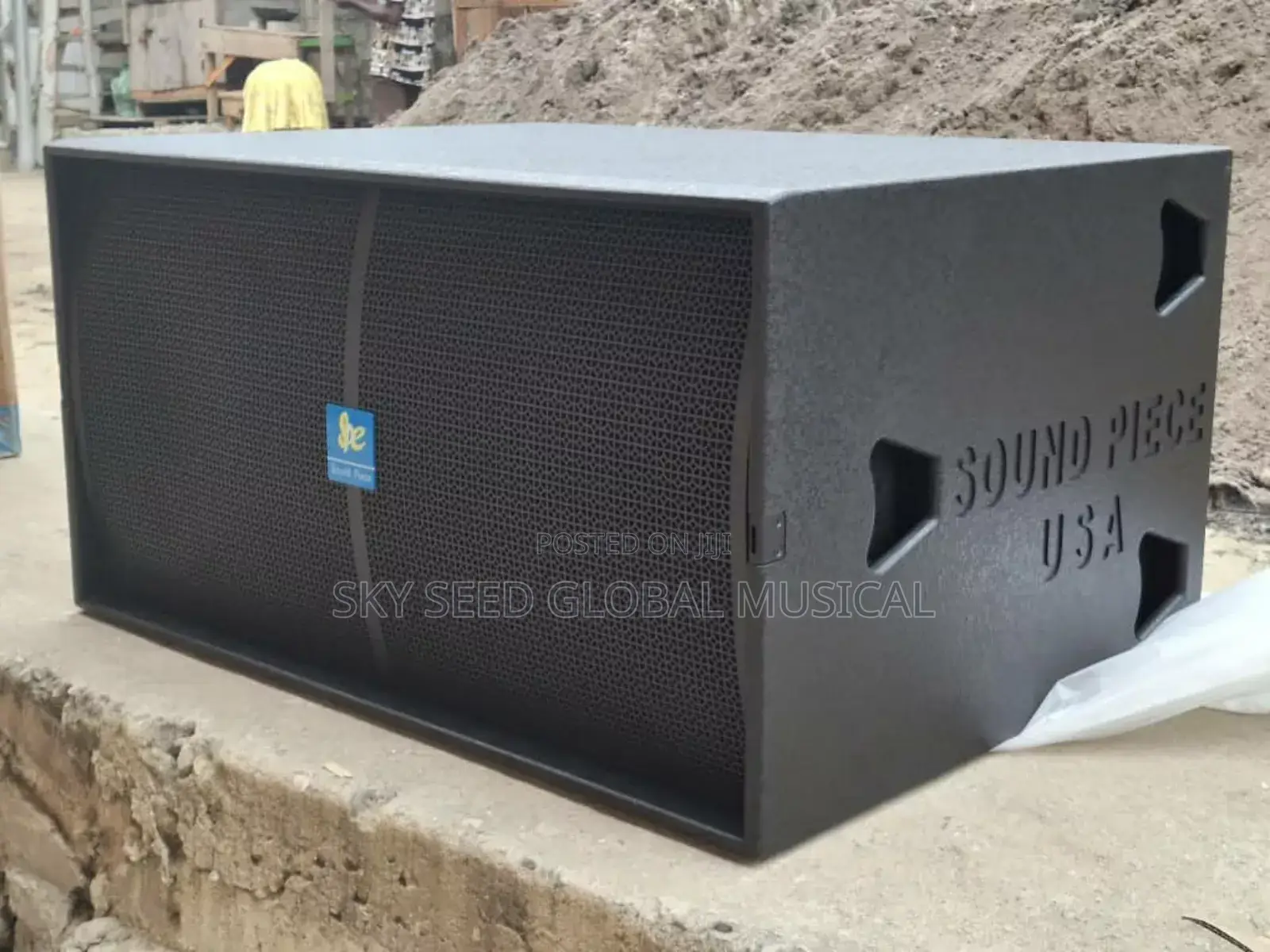 Double Sub Speaker.