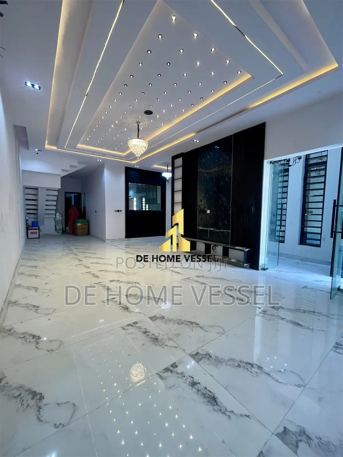 5bdrm Duplex in Ikota for sale