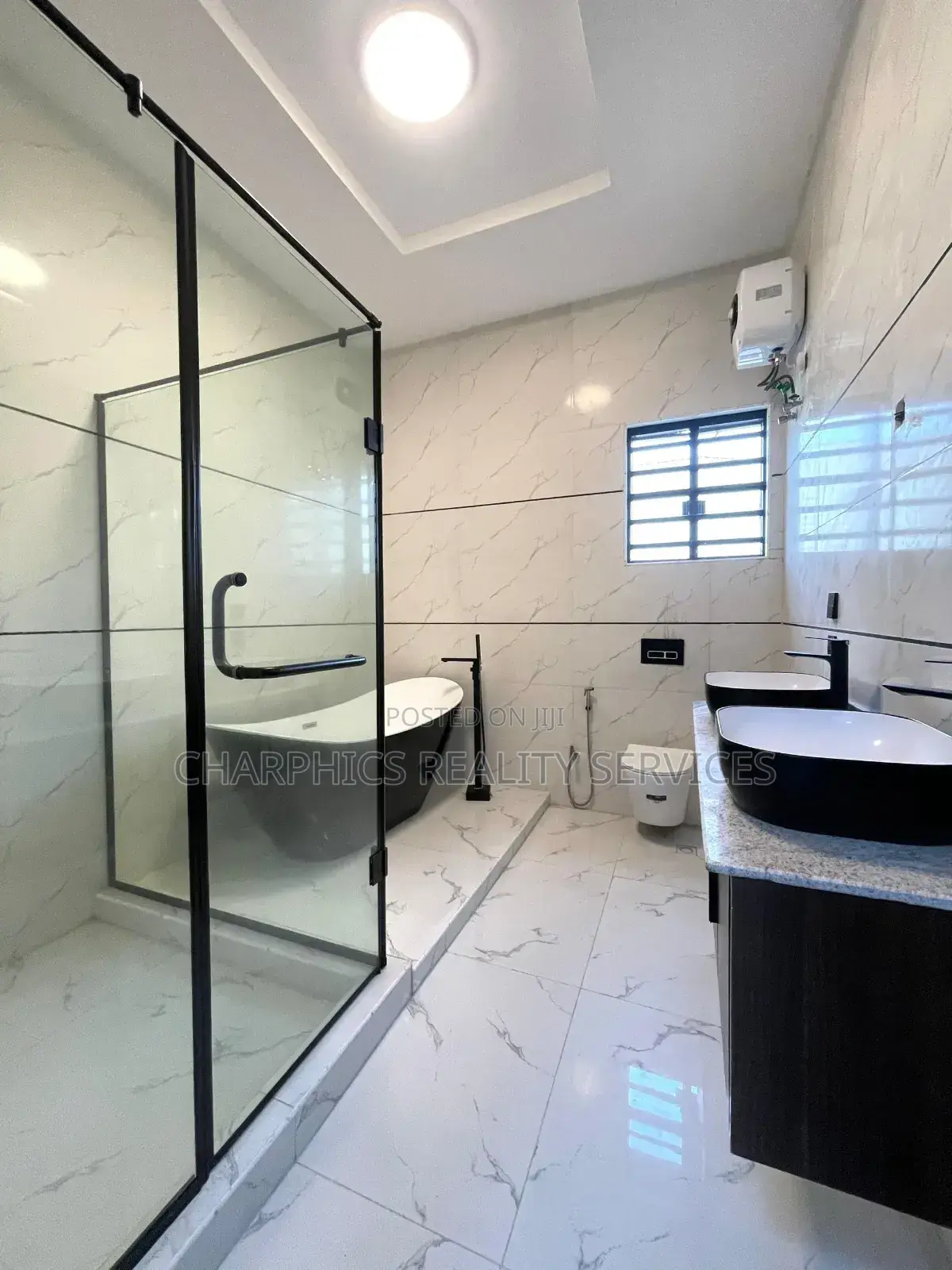 5bdrm Duplex in Ikota for sale