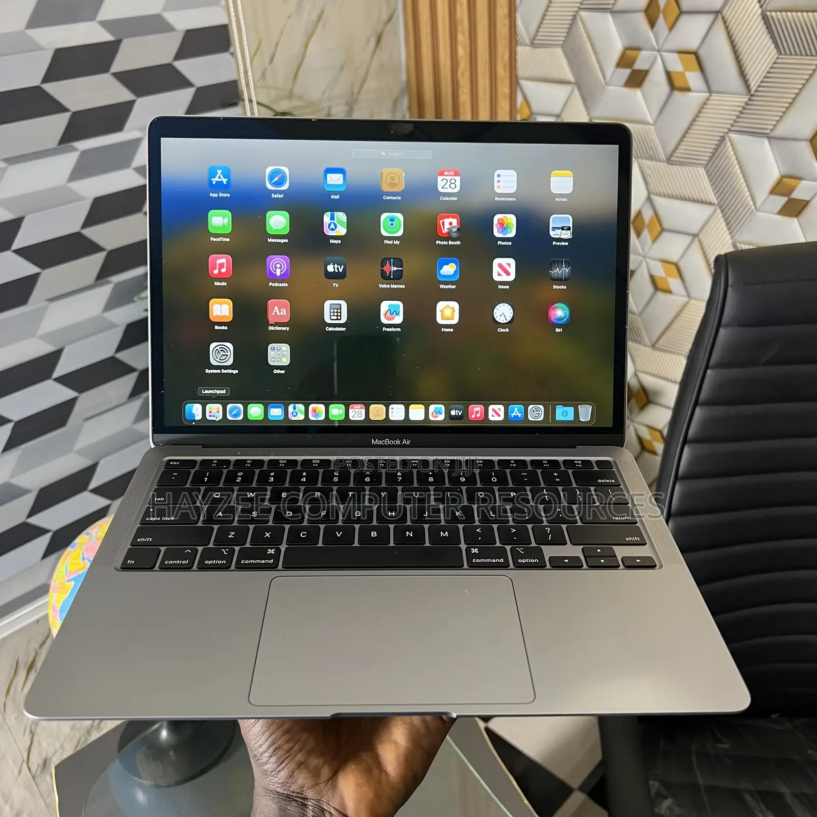 Laptop Apple MacBook 2020 8GB Apple M1 SSD 256GB