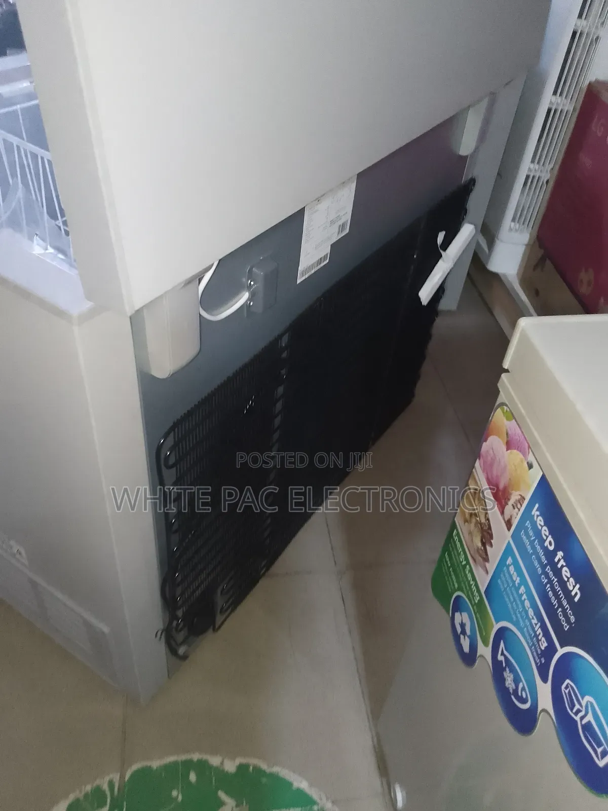 Original >Hisense Extra Cooling 250-Litre Deep Freezer> 1yrs