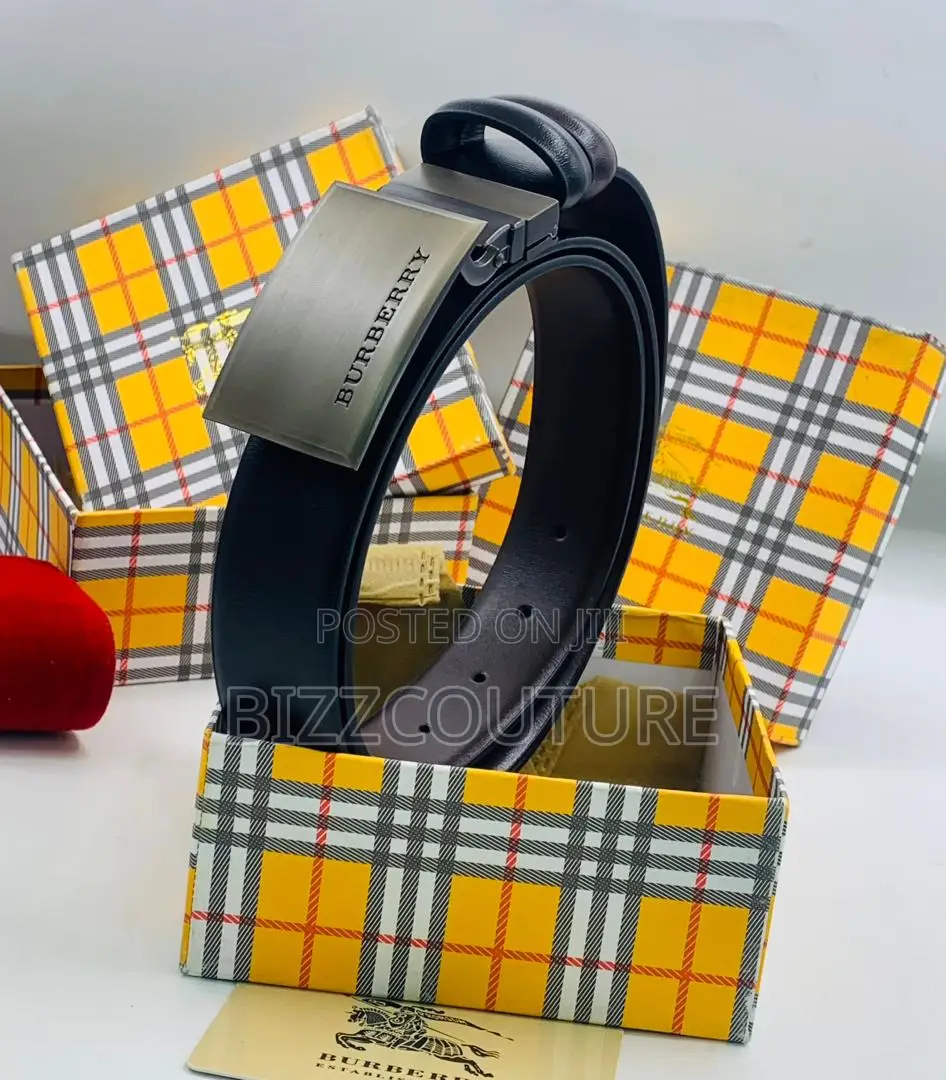 Original Burberry Black Leather Belt Is Avaialble in Store