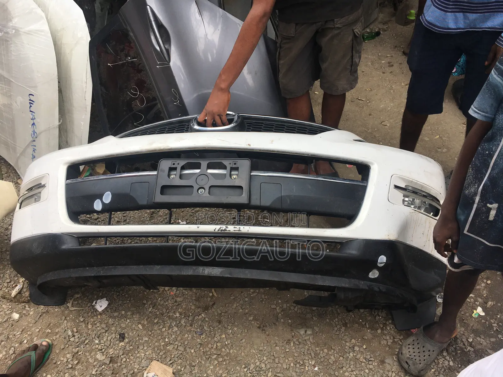 Replacement for Complete Front Bumper Mazda Cx9 2008-2010