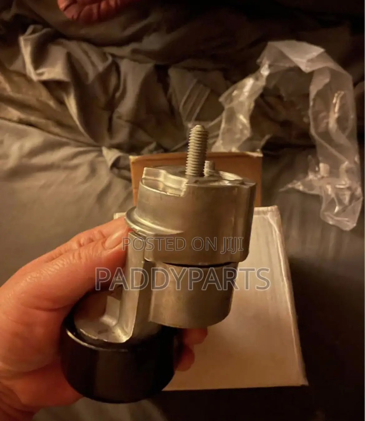 Hyundai Santa Fe Engine Belt Tensioner