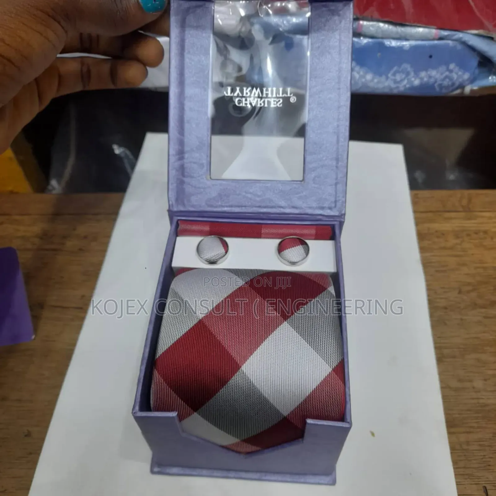 Charles Tyrwhitt Luxury Tie Set