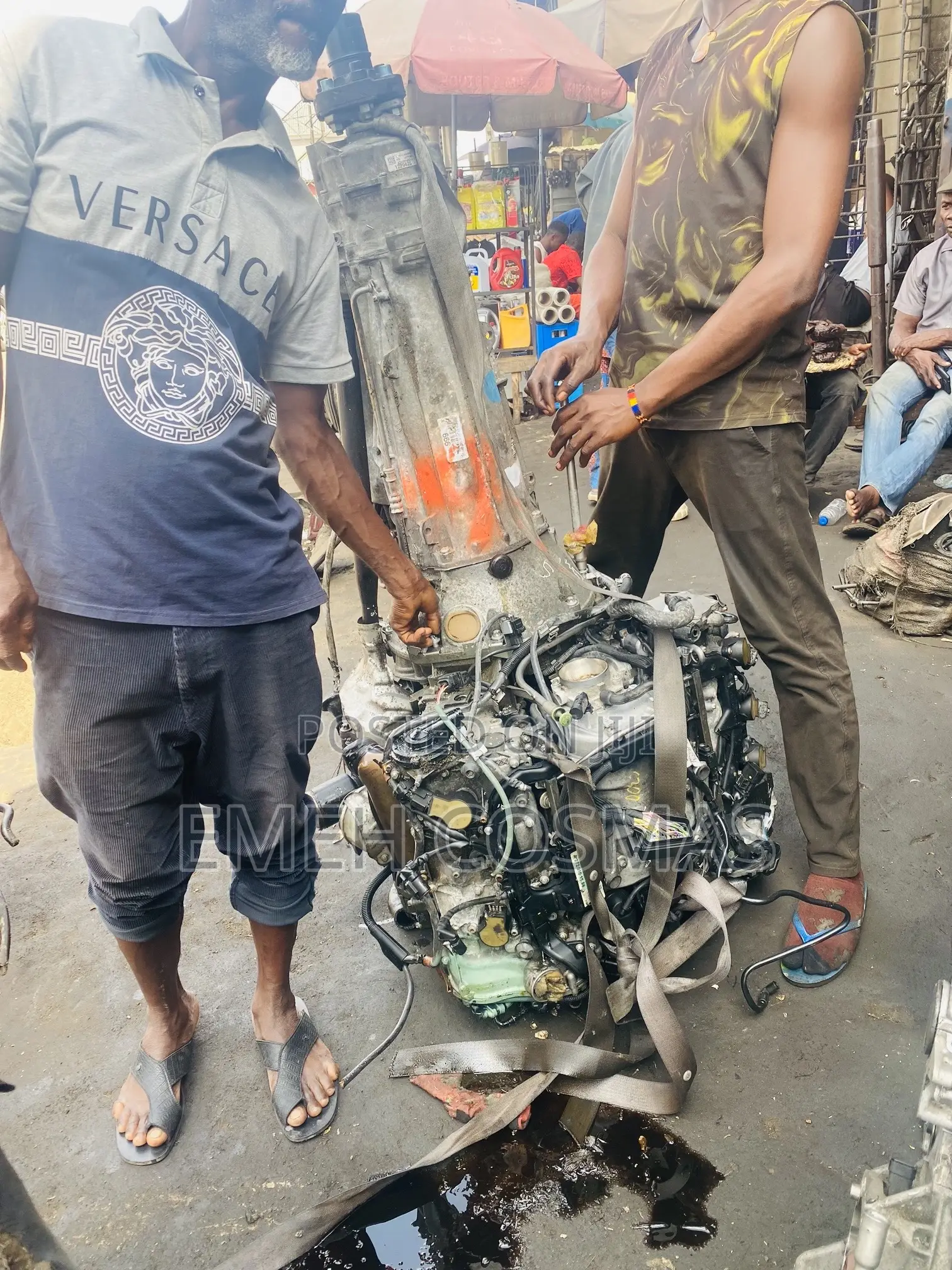 GLK 010 011 Engine 272