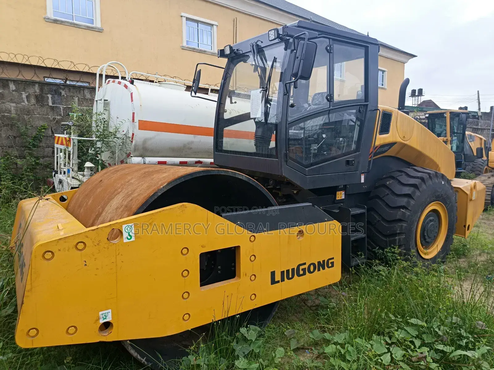 Brand New Liugong Iron Road Roller 2024 (Top of the Line)