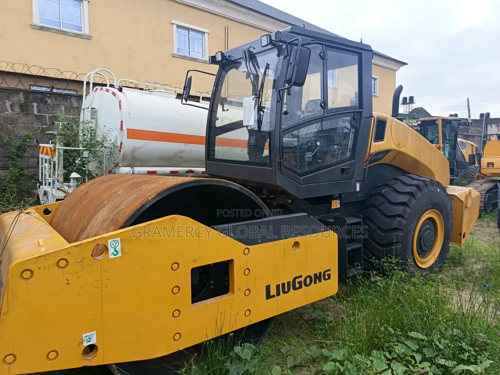 Brand New Liugong Iron Road Roller 2024 (Top of the Line)
