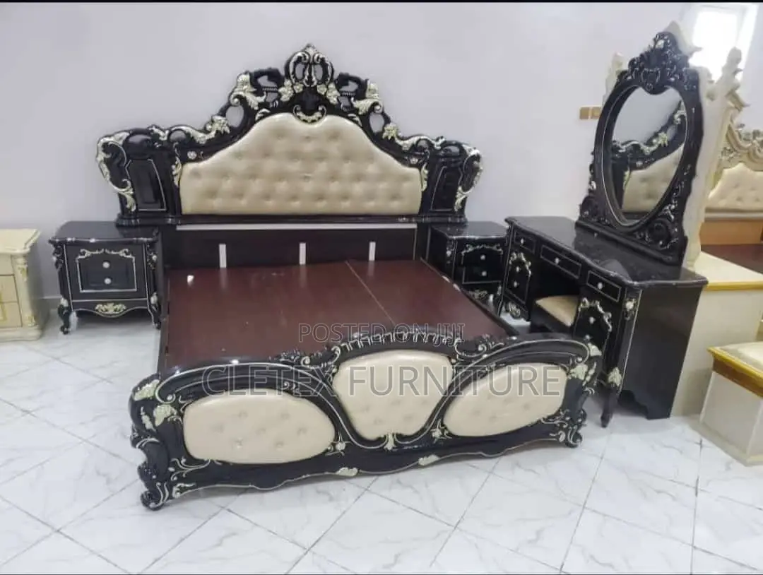 Quality Royal Set Of Bed