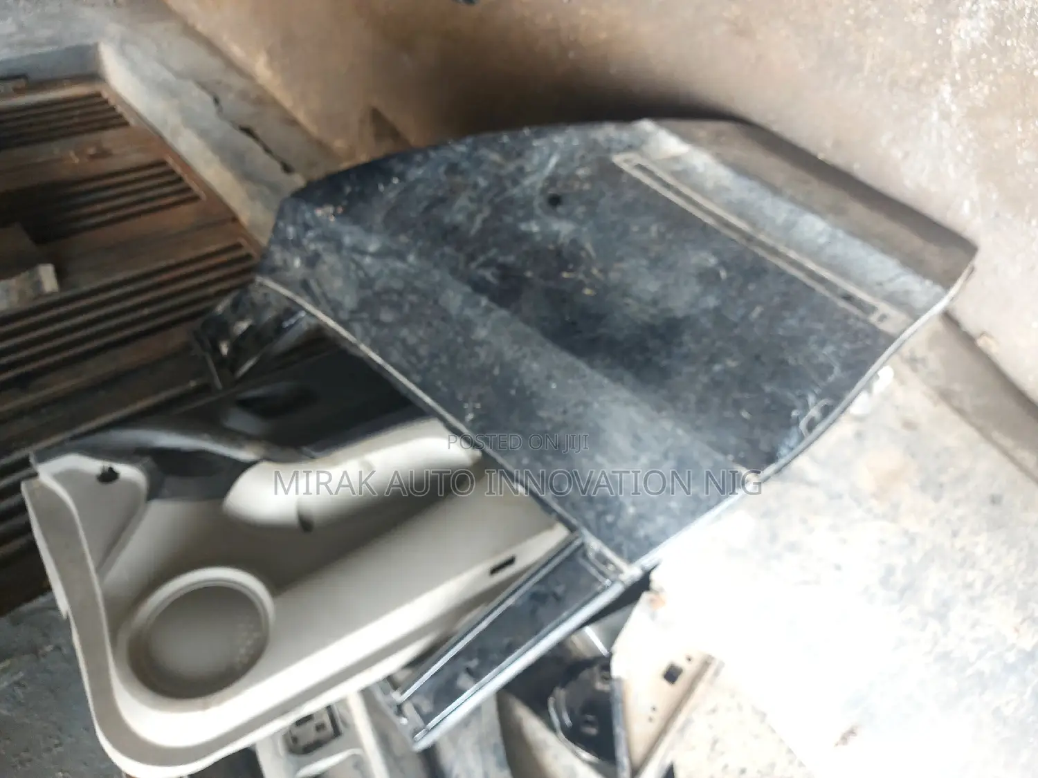 Back Door Acura ZDX