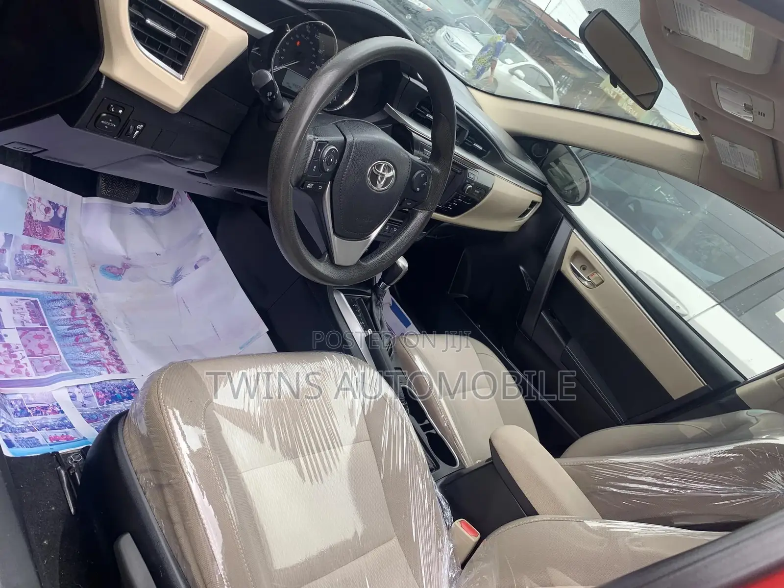 Toyota Corolla 2015 Red