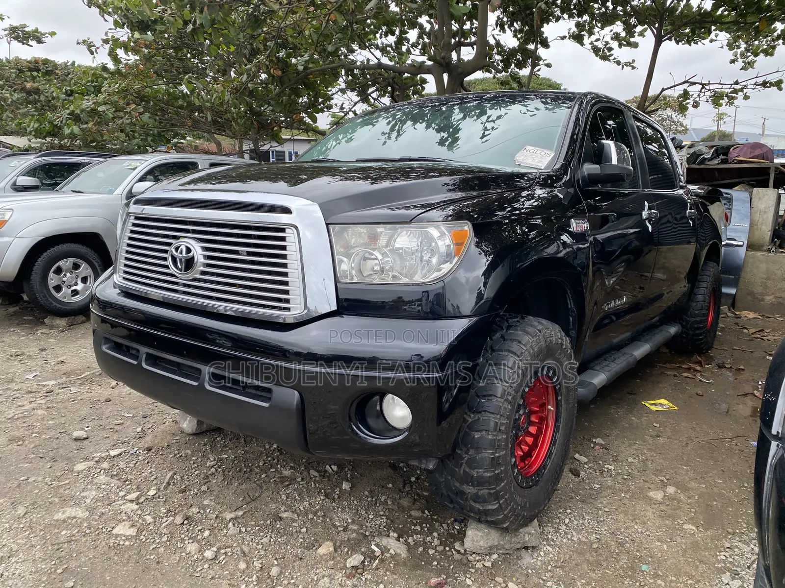Toyota Tundra CrewMax 4x4 Limited 2011 Black