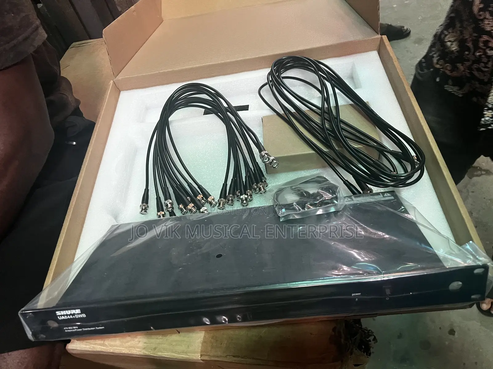 Shure Ua844+Swb