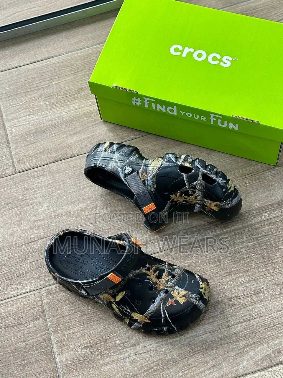 Classic Trends Crocs for All Weather