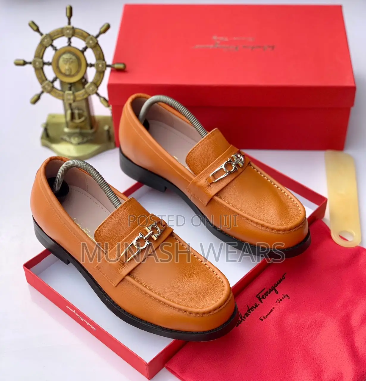 Salvatore Feragamo Leather Shoe