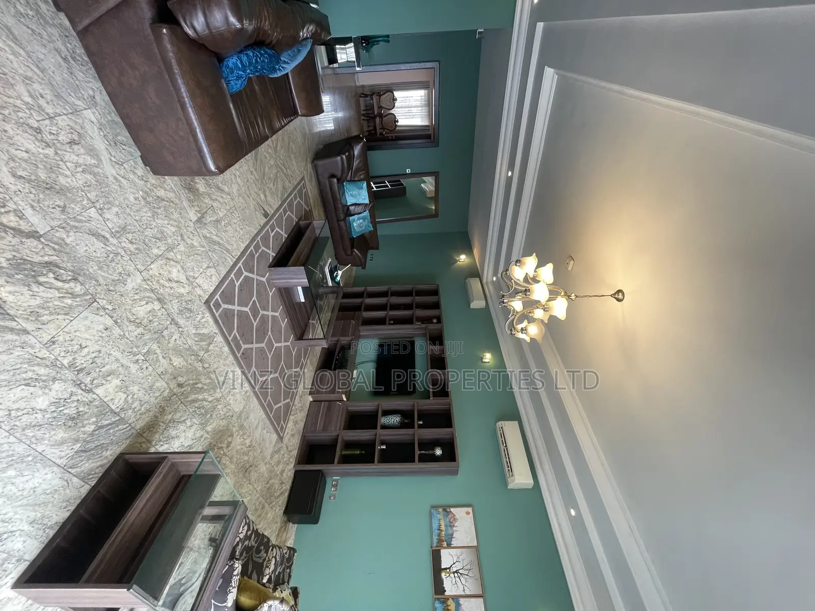 Luxury 3 Bedroom Apartment With a Waterfront View
