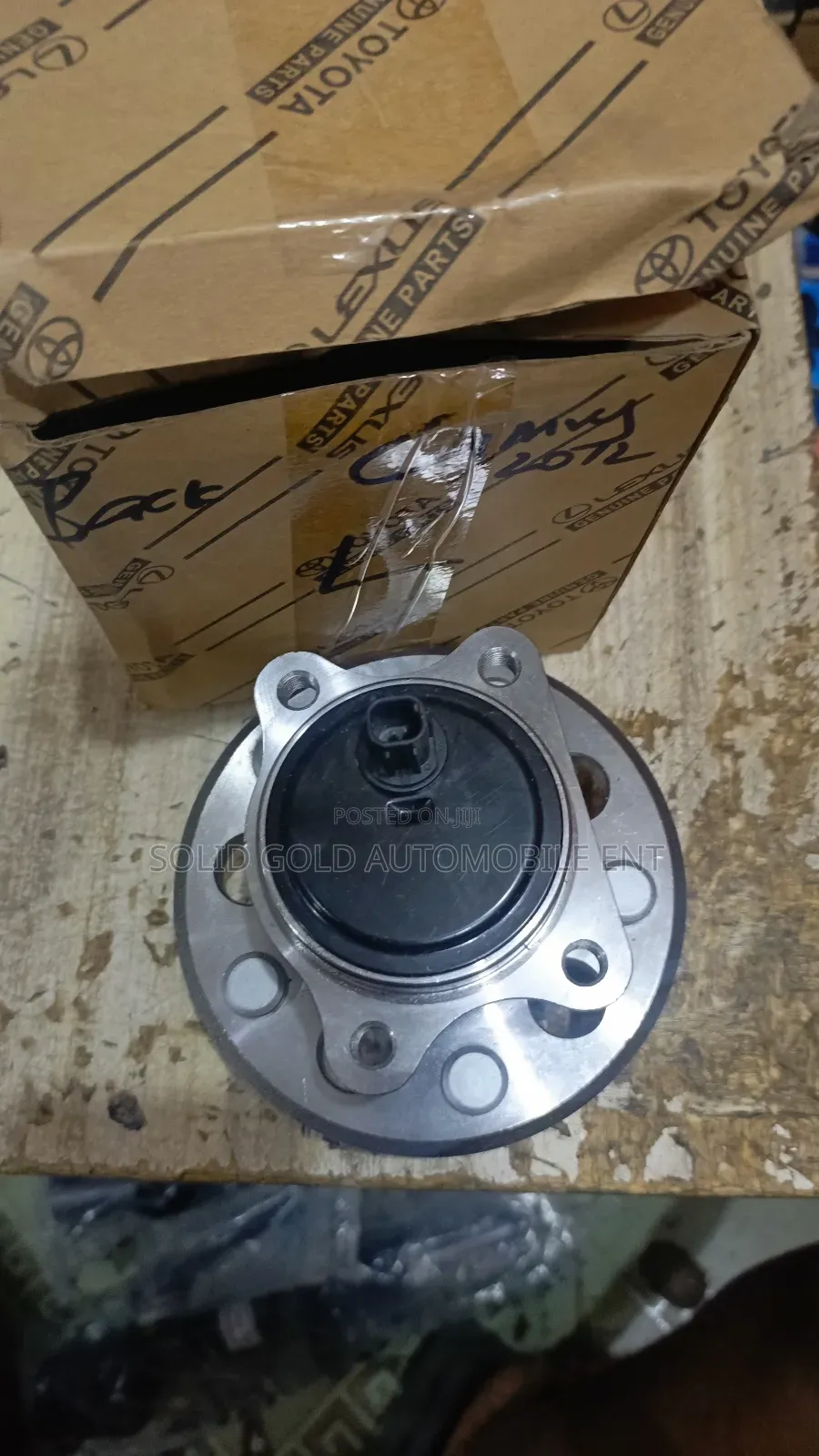 Rear Complete Hub Camry 2012