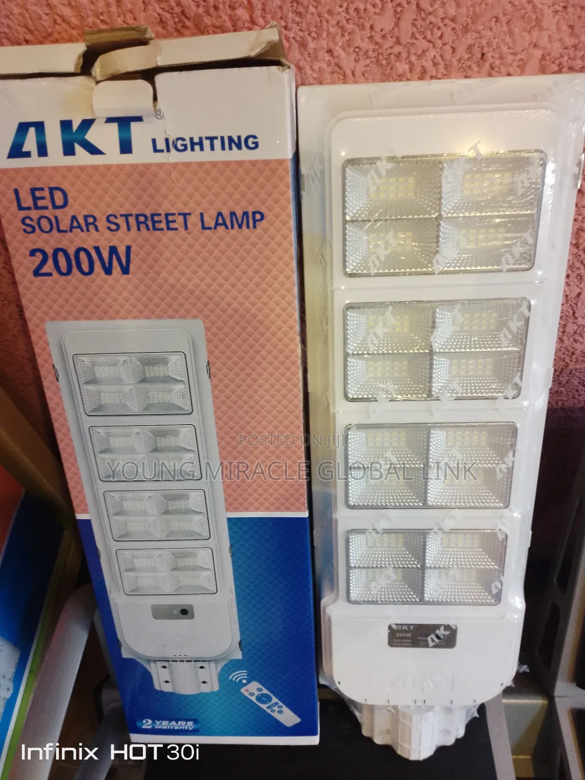 200watts Original Akt Solar Street Light