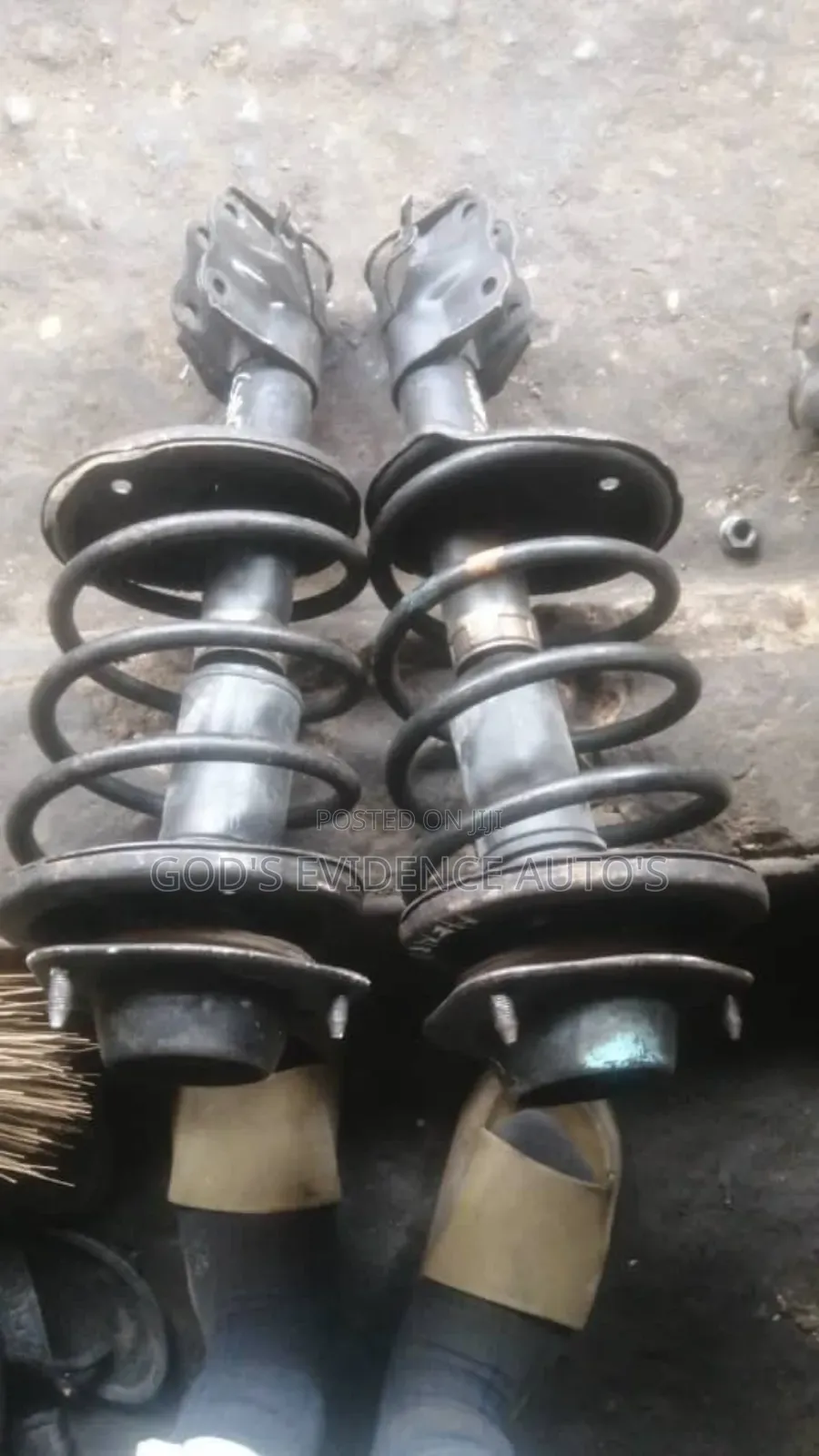 Front Shocks Volvo S40