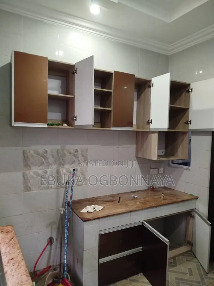 2bdrm Block of Flats in Cedarwood Estate, Obio-Akpor for rent