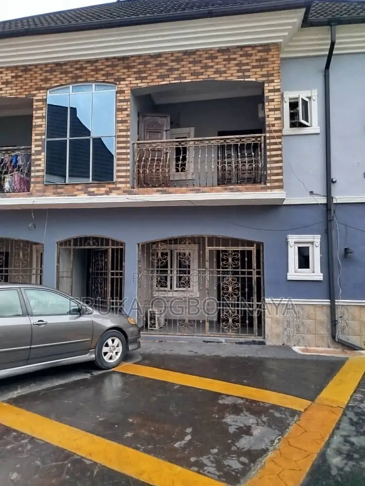 2bdrm Block of Flats in Cedarwood Estate, Obio-Akpor for rent