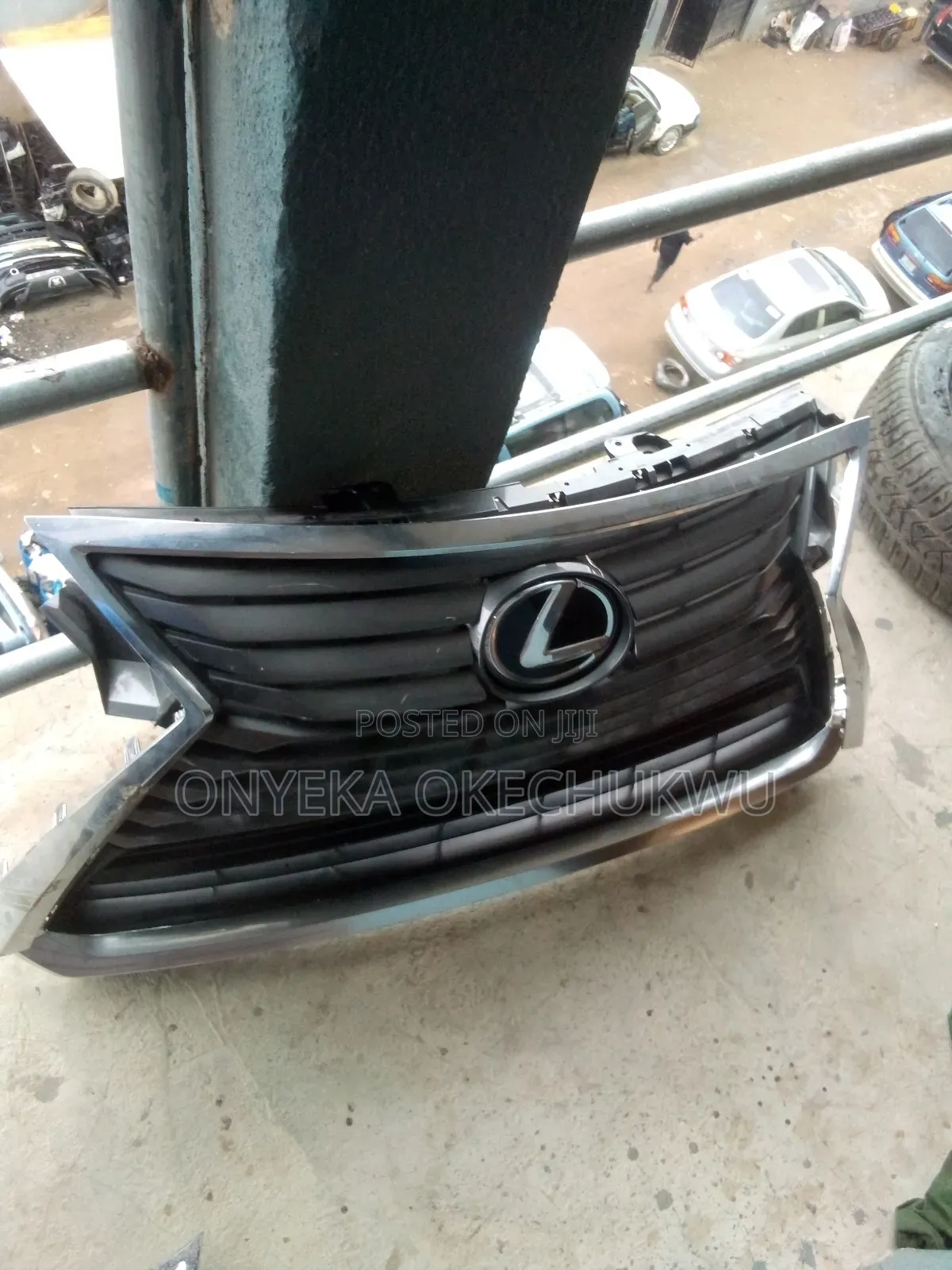 Front Grill Rx 350 2018