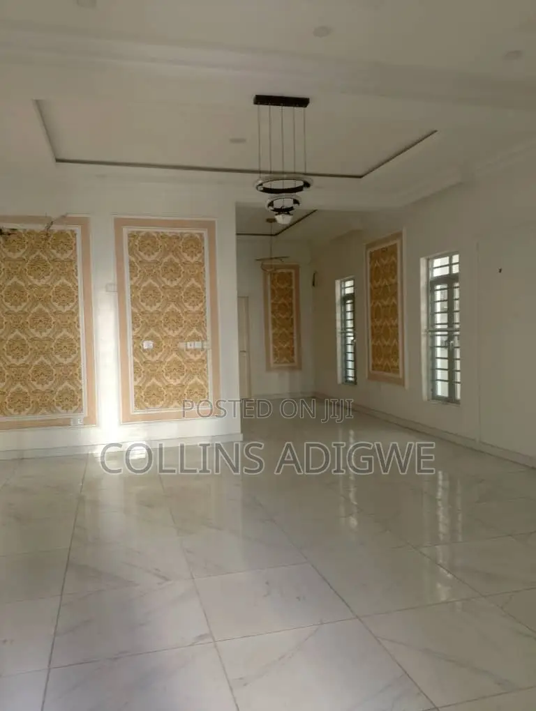 5bdrm Duplex in Oletu Osapa London for sale