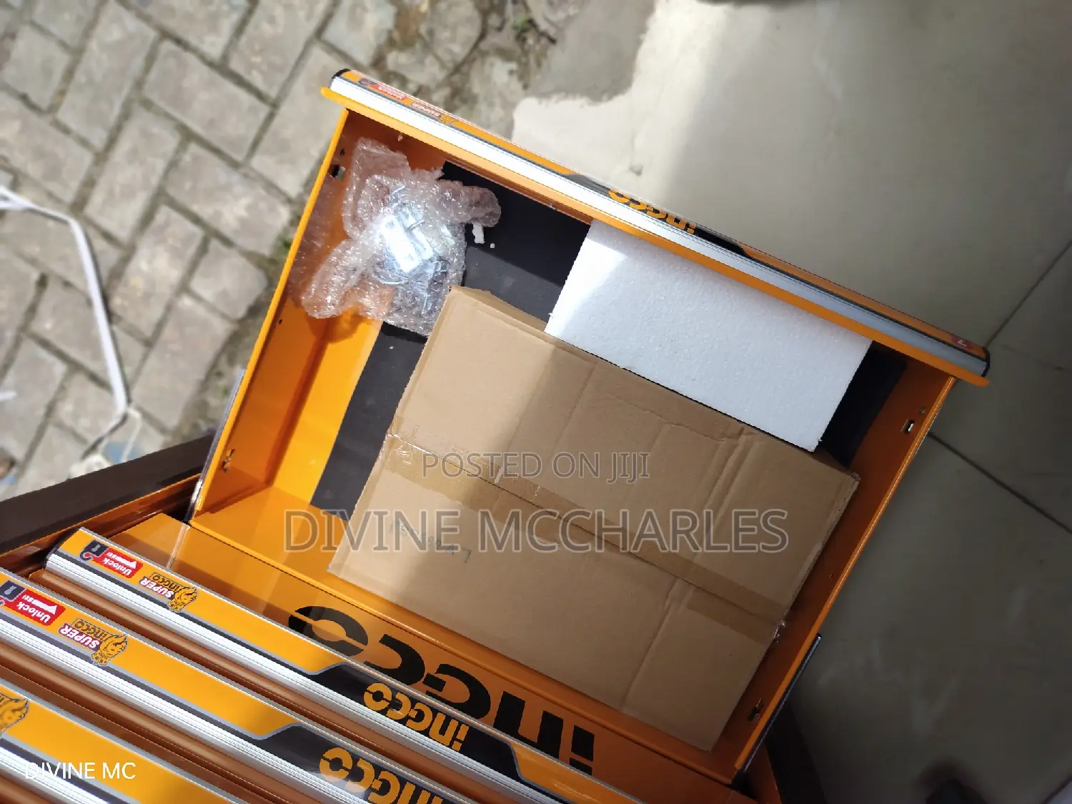 HTCS273281 328 PCS Tool Chest Set
Chest