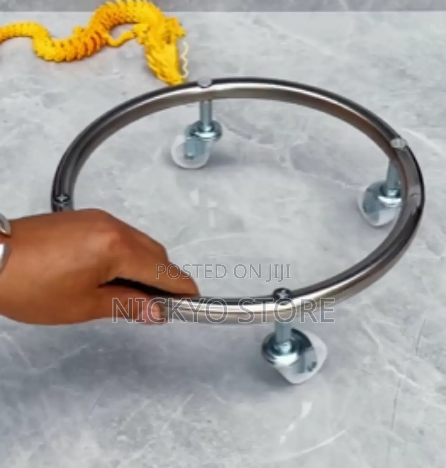Gas Cyliner Stand With Wheel