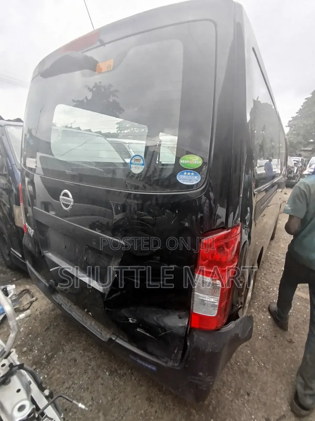 Toyota HiAce 2011 Black