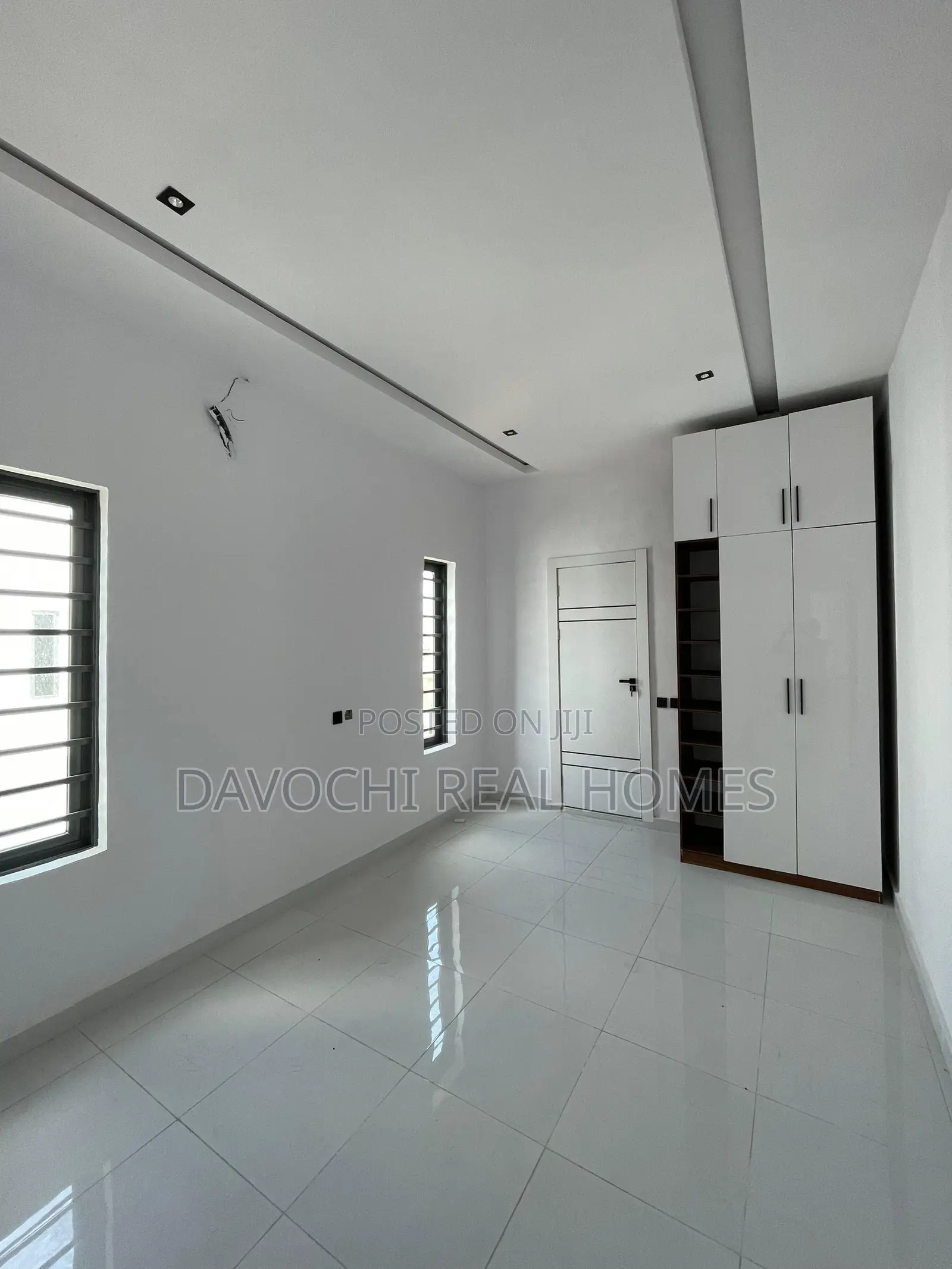 4bdrm Duplex in Off Lekki-Epe Expressway for sale