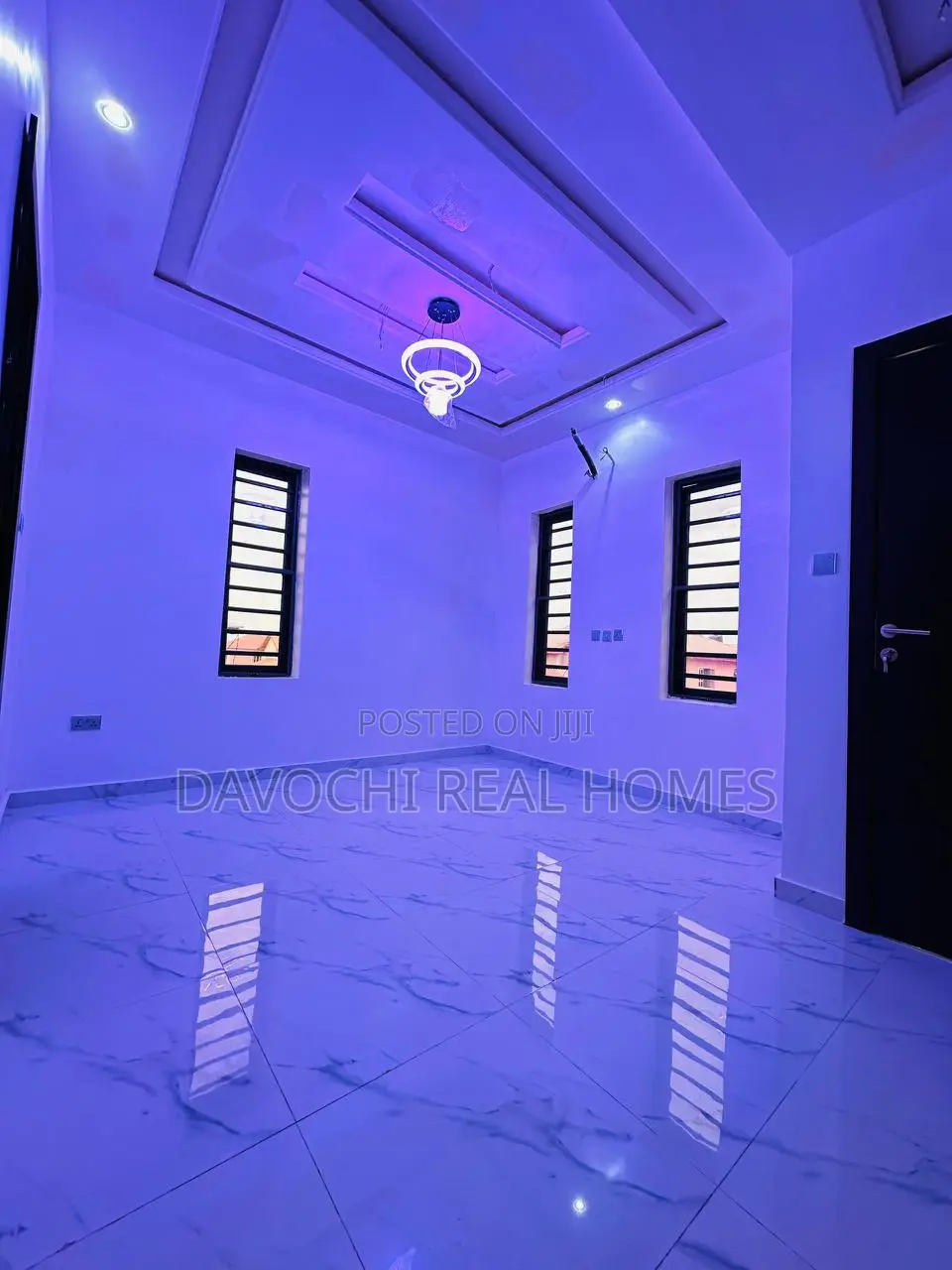 4bdrm Duplex in GRA Phase 1 for sale