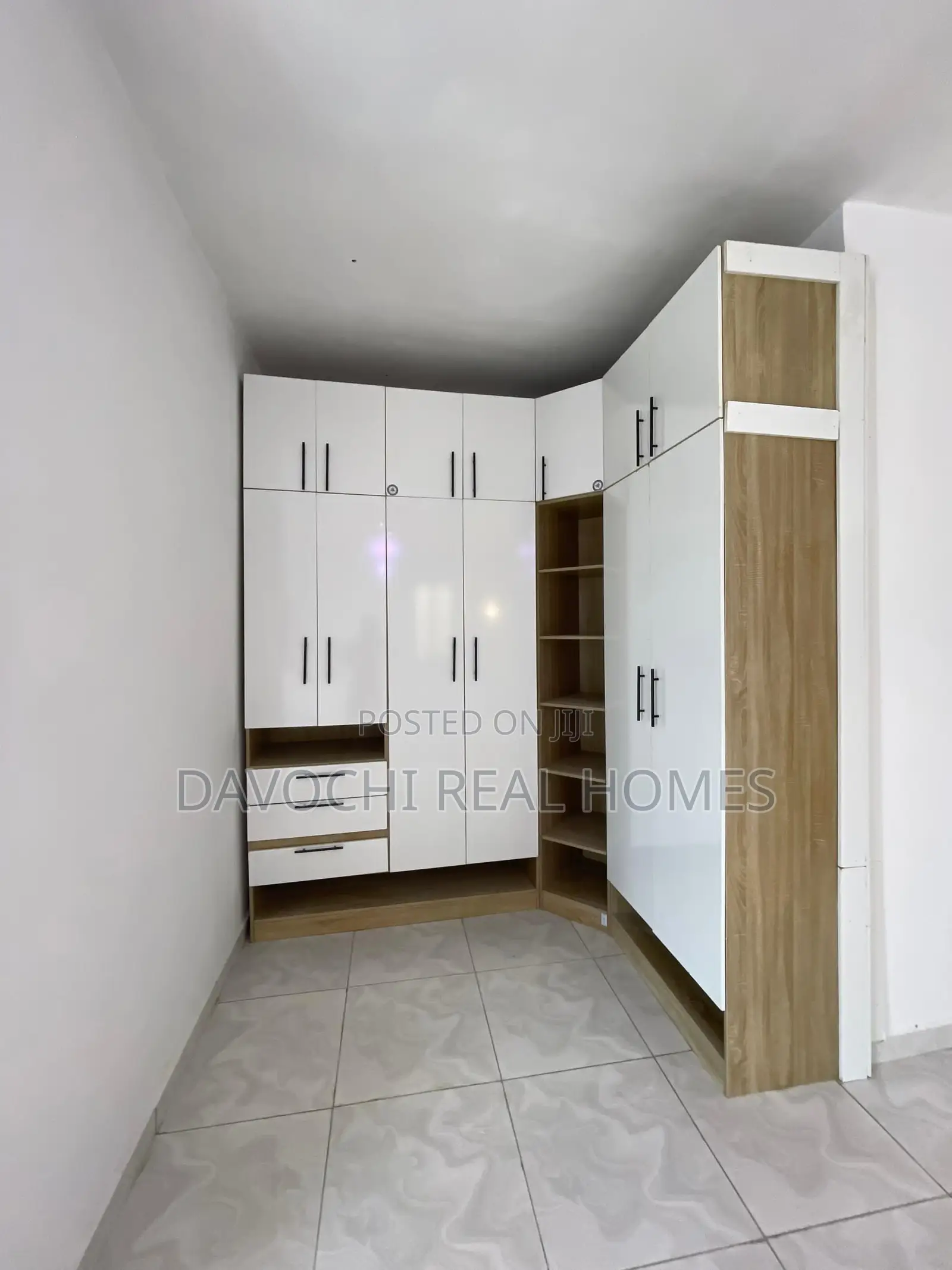 4bdrm Duplex in Off Lekki-Epe Expressway for sale