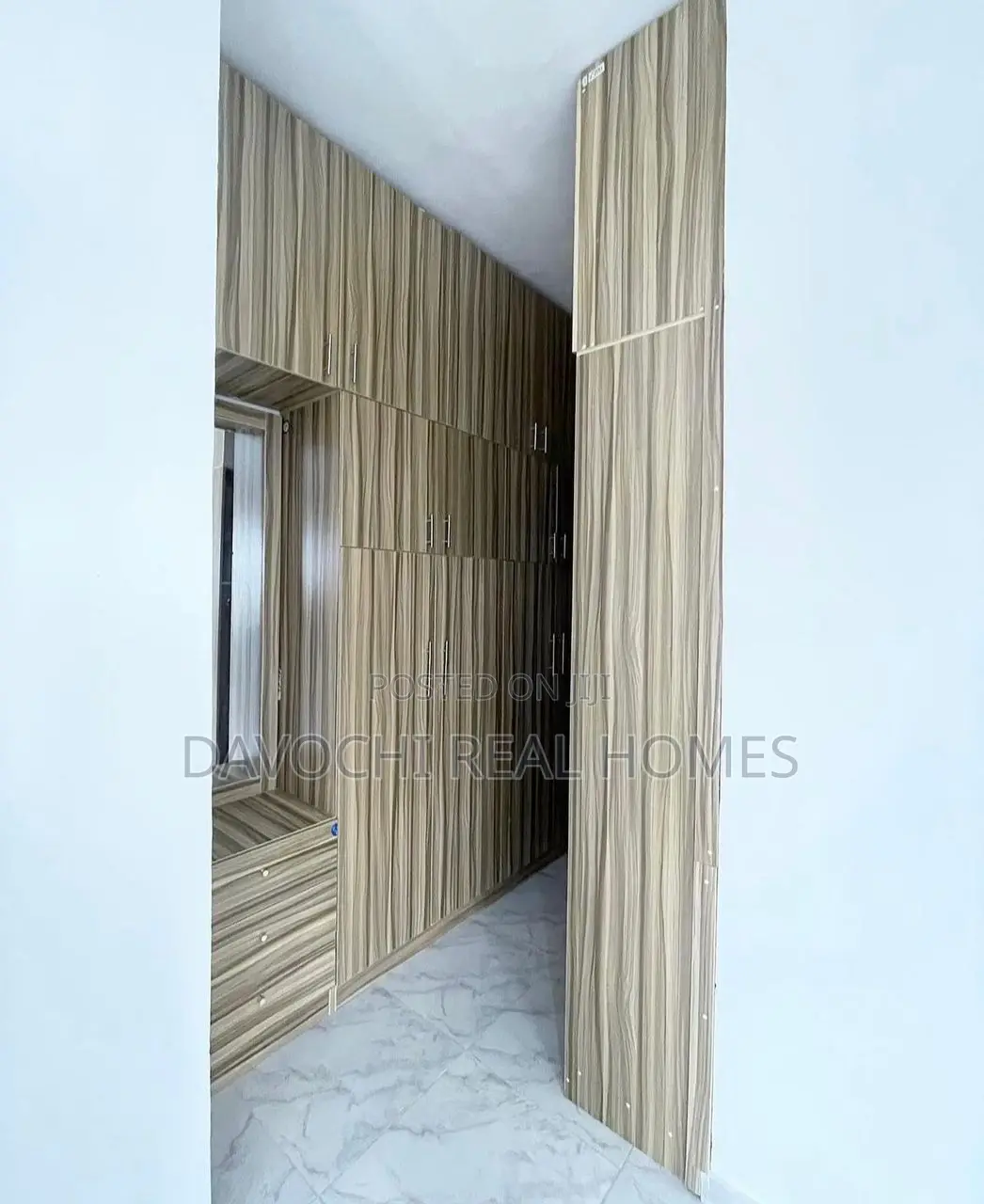 4bdrm Duplex in Lekki Phase 2 for sale