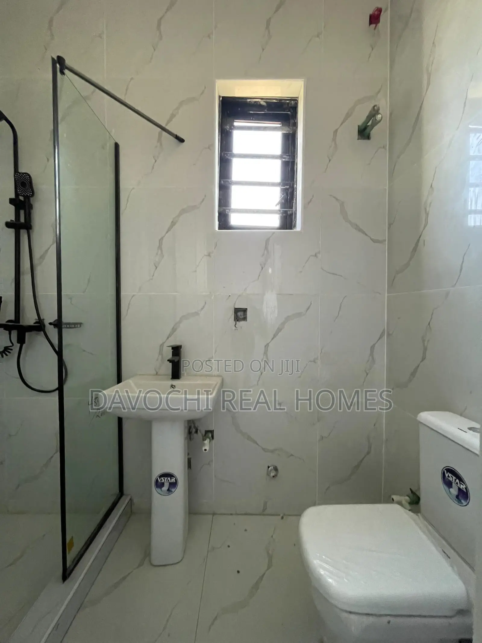 5bdrm Duplex in Off Lekki-Epe Expressway for sale
