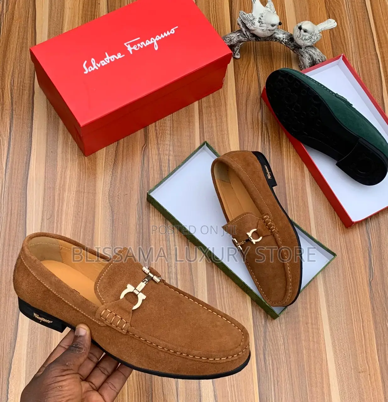 Quality Salvatore Ferragamo Suede Loafers Shoes