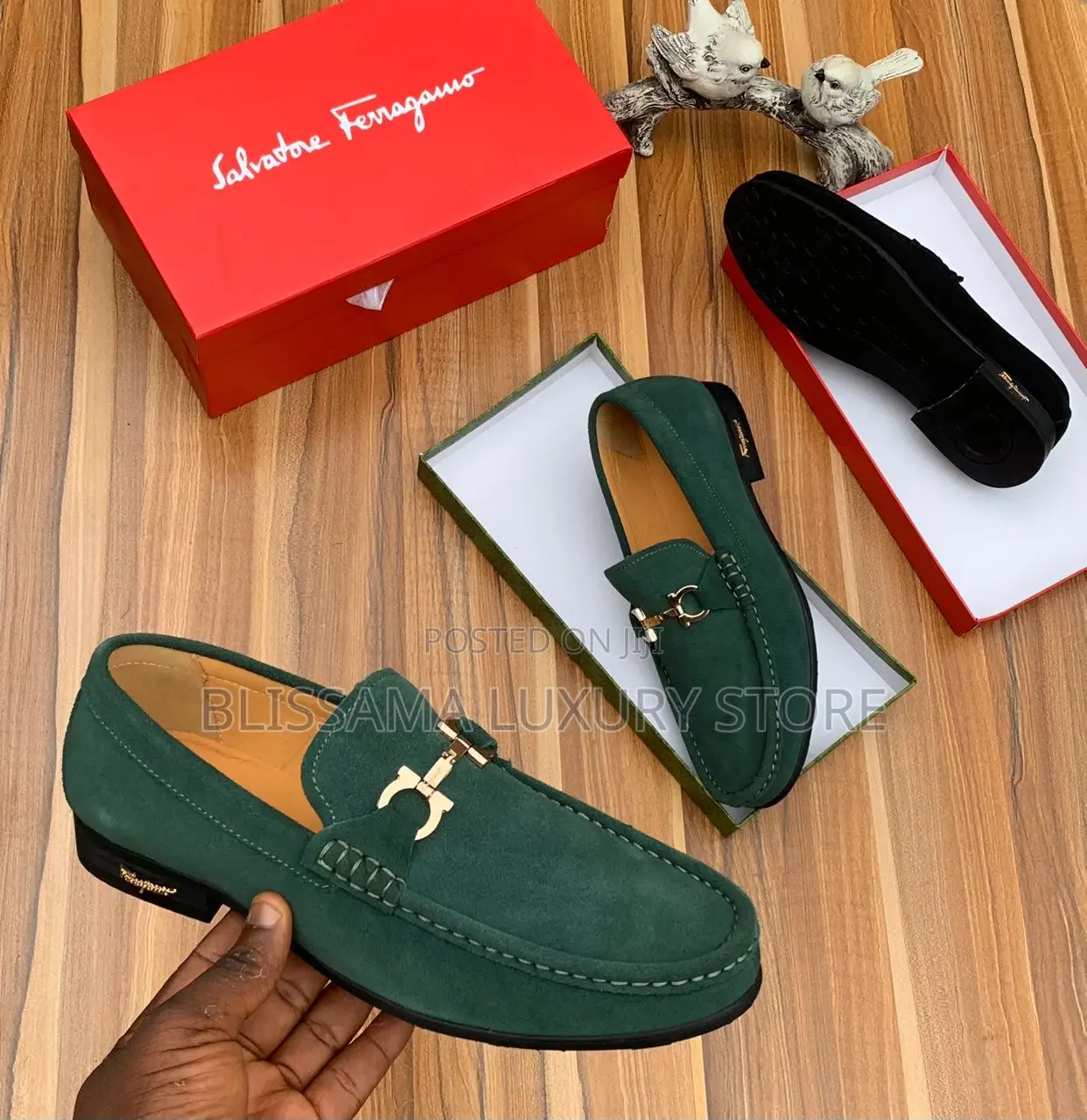 Quality Salvatore Ferragamo Suede Loafers Shoes