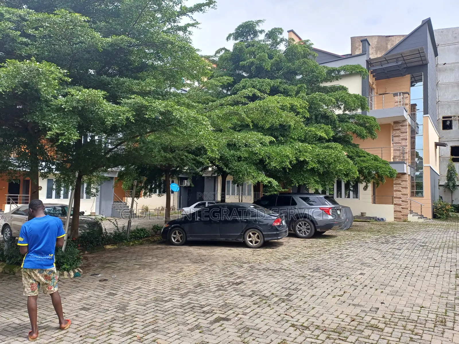 4bdrm Townhouse / Terrace in Guzape District for rent