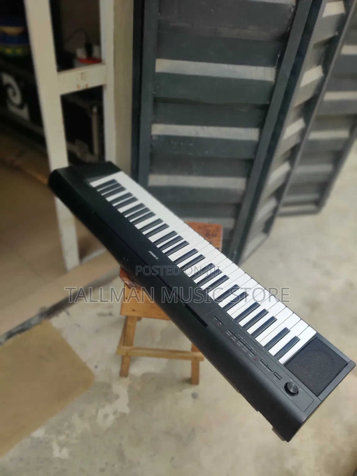 Yamaha NP-12