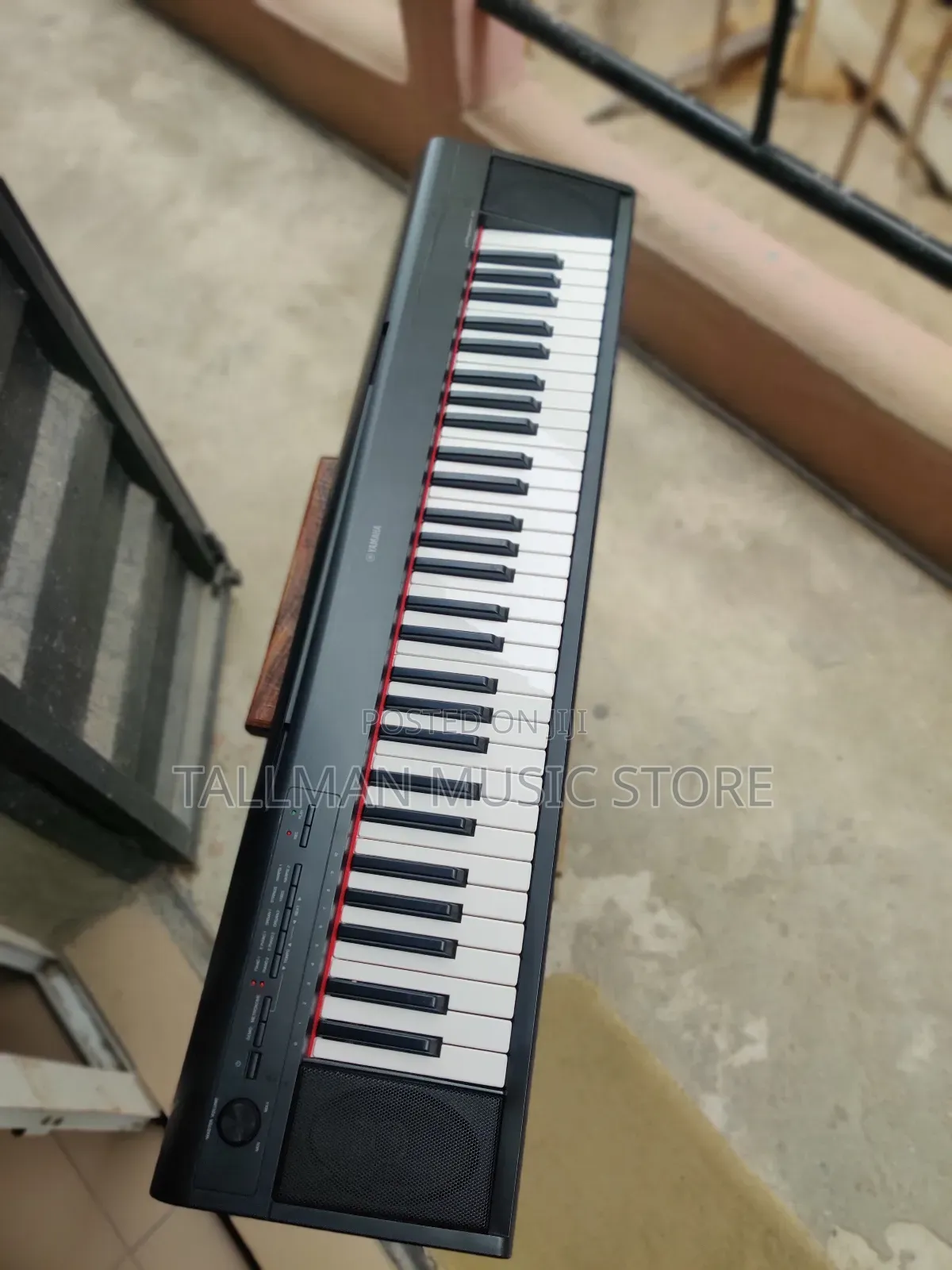 Yamaha NP-12