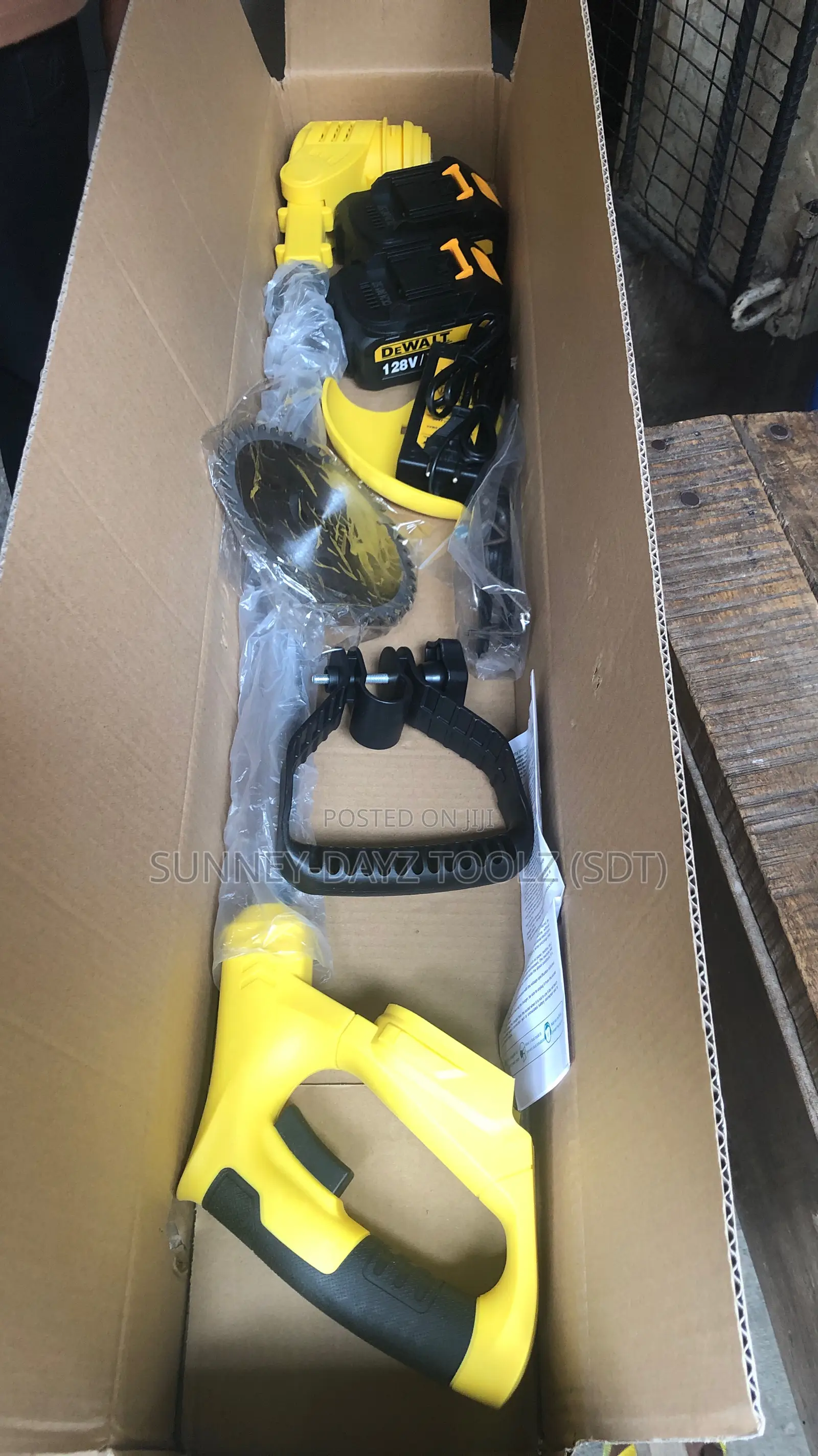 Dewalt Cordless Brush Cutter