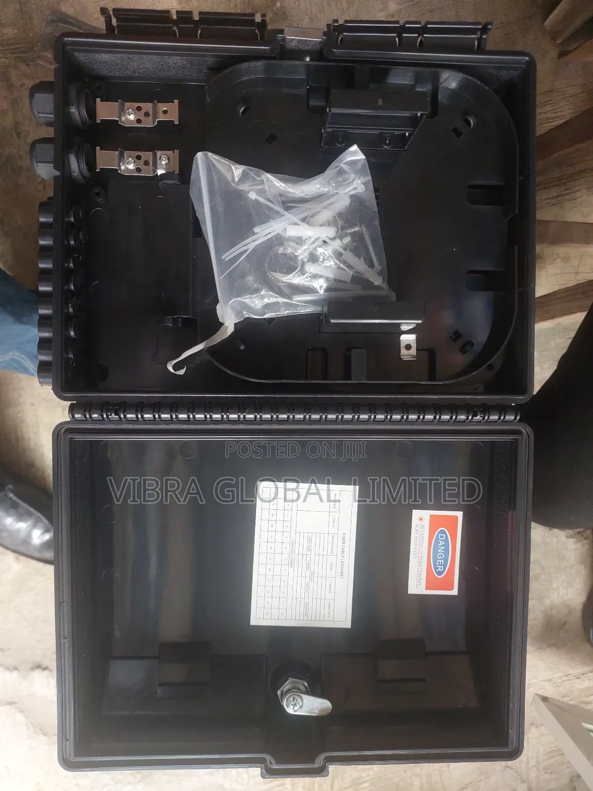 16 Port, 1x16 Fiber Outdoor Box