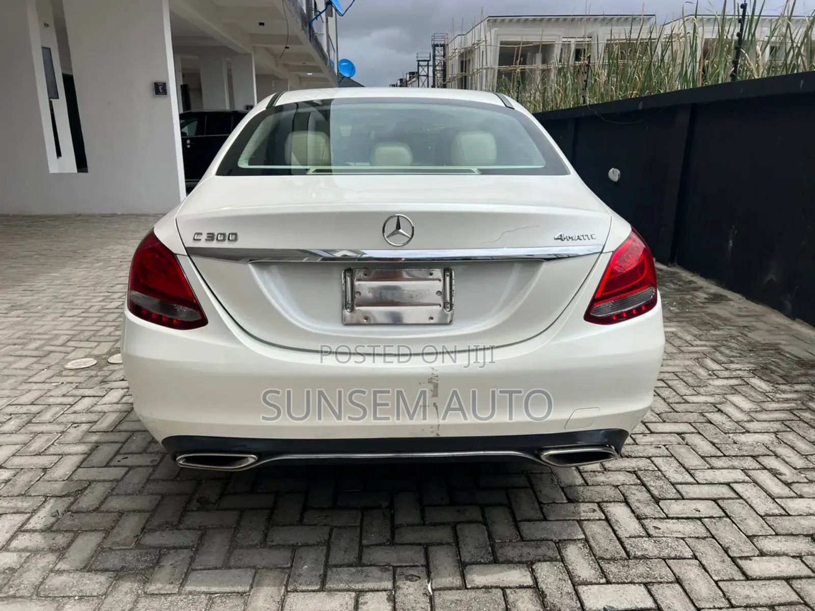 Mercedes-Benz C300 Sport 4dr AWD 4Matic Sedan (2.0L 4cyl 7A) 2015 White